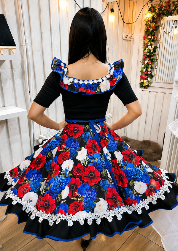 Vestido de China huasa fantasia sofia con vuelo en escote, negro azul