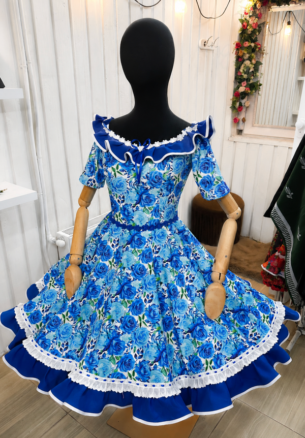Vestido de china huasa sofia azul con volantes