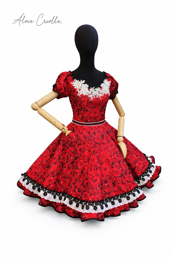 Vestido de China huasa rojo puntos blancos, biestrech