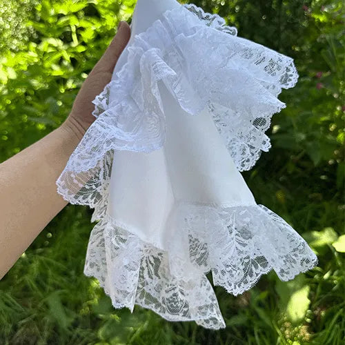 Pañuelo con blonda  35x35cm