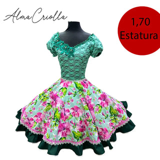 Vestido China huasa encaje verde agua , 1,70 estatura