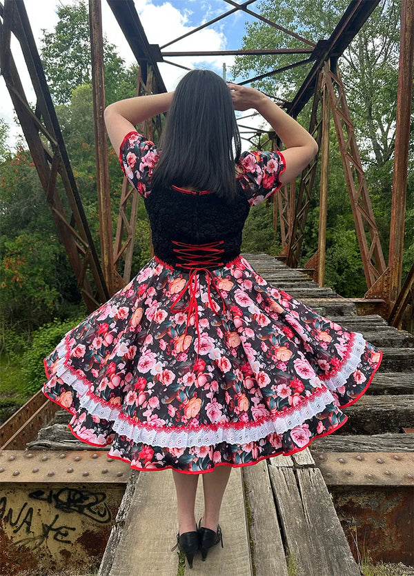 Vestido china huasa fantasia cuerpo encaje negro rojo talla 40