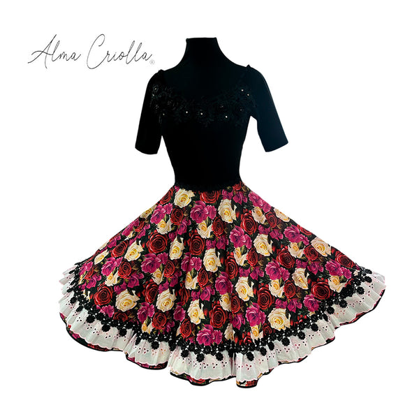 Vestido China Huasa, sofia elasticado negro floral