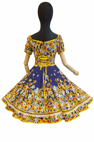 Vestido de china huasa fantasia degrade azul girasoles