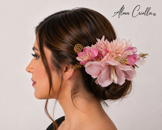Tocado con pinza Lilium rosado bebe
