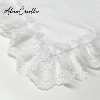 Pañuelo con blonda 45x45cm