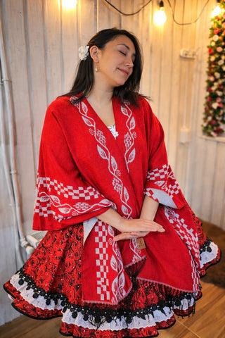 Ruana tejida jacquard folclorica REVERSIBLE ROJA