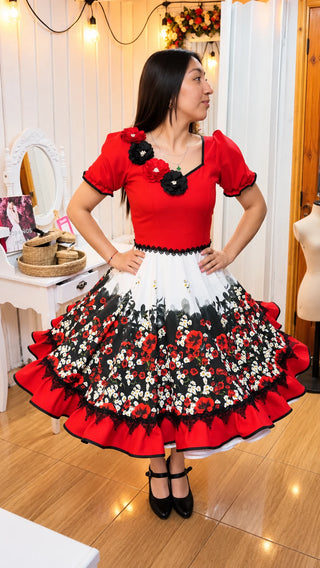 Vestido China huasa fantasia degrade , rojo y negro