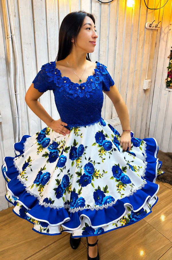 Vestido de china huasa Fantasia encaje azul