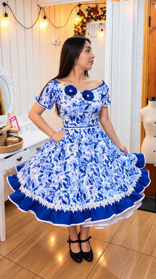 Vestido china huasa faltasia algodon blanco y azul Talla 40
