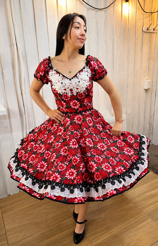 Vestido china huasa dalias y rosas talla 38