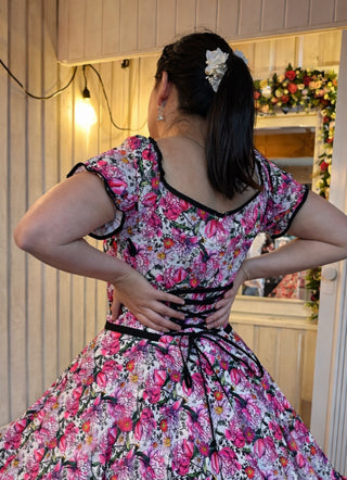 Vestido de china huasa fantasia sarga fucsia