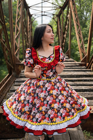 Vestido de china huasa terracota amarillo